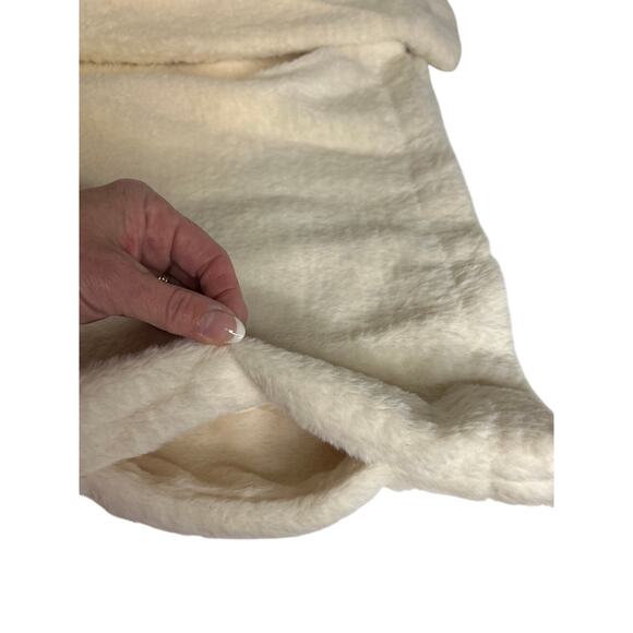 Hem & Thread Women’s Small Sherpa Pullover Cream Chevron Quarter Zip NWT - Picture 4 of 10